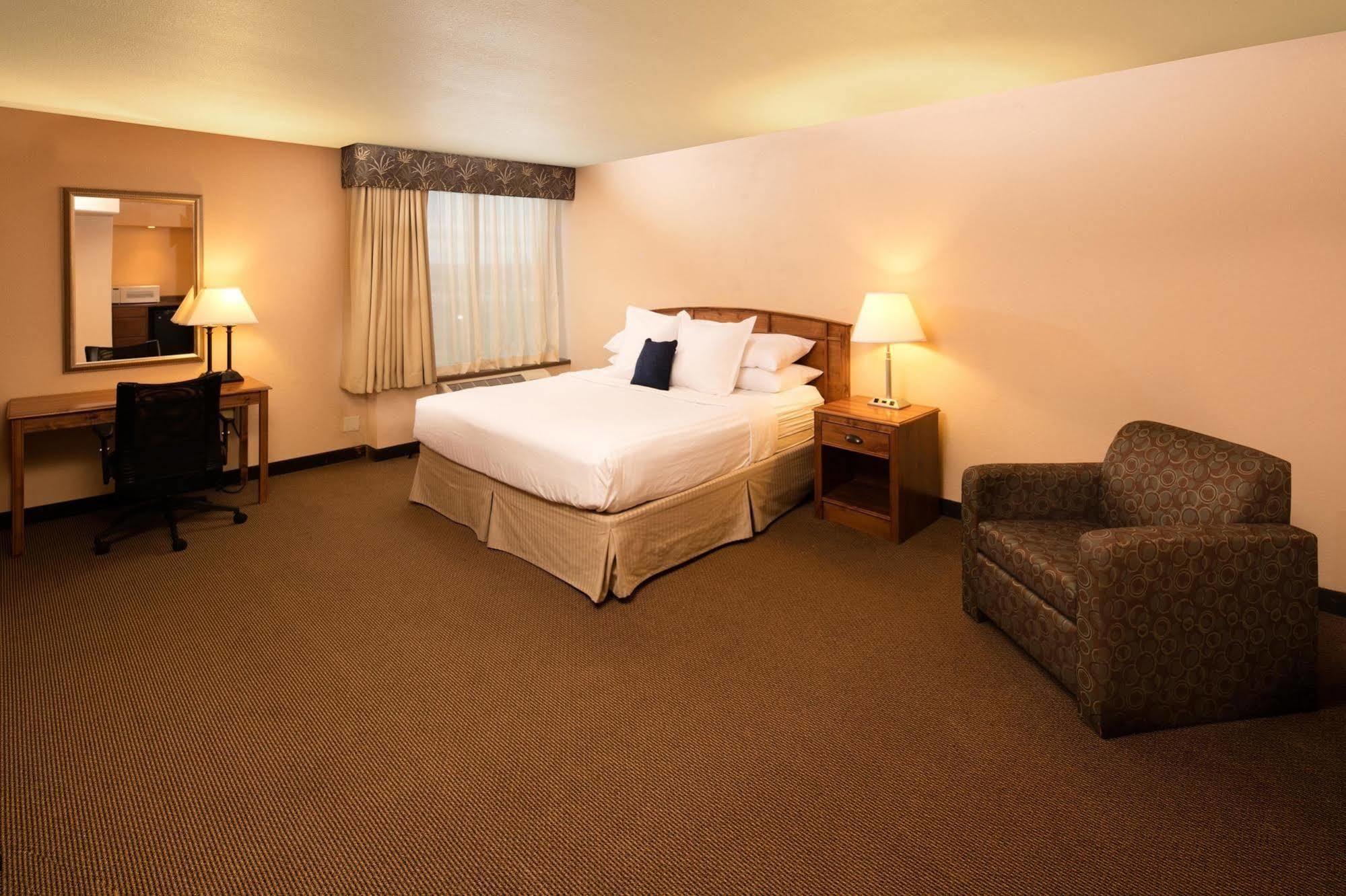 Hotel Ramada Plaza By Wyndham Omaha Zewnętrze zdjęcie